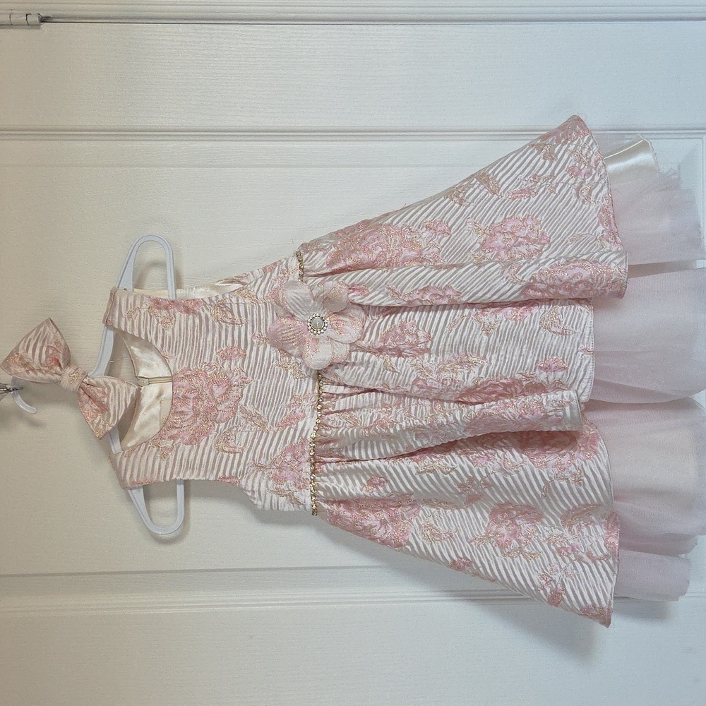 Size 4 American Princess Dress with Bow